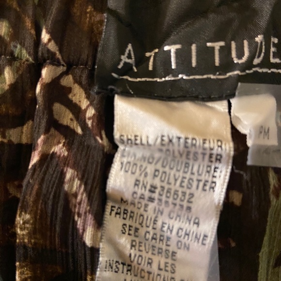 Attitude green/turquoise brown Aztec flared long skirt - size PM - Picture 3 of 8